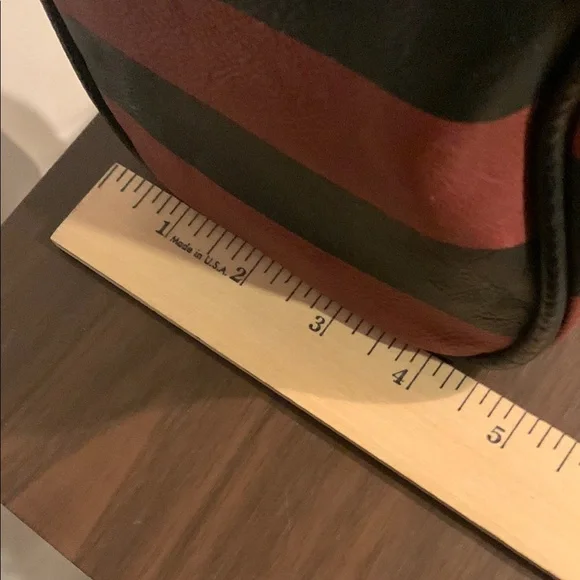 Warner Bros. Harry Potter Hogwarts Striped Mini Bag in Red and Black - Picture 12 of 13